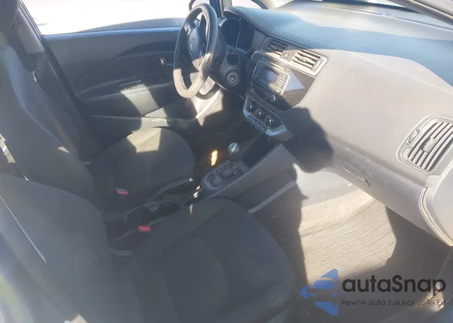 KNADM4A32G6573752: 43423912