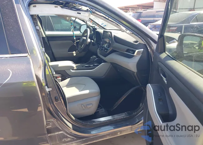 5TDGZRAH9LS009858: 43424029