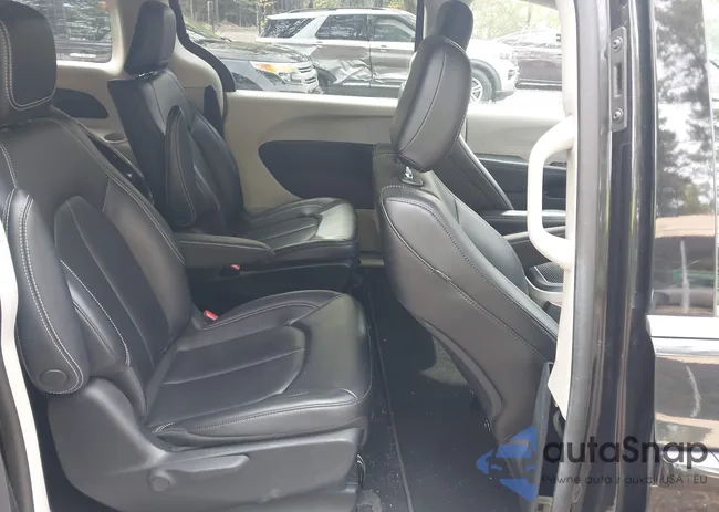 2C4RC1L72PR565301: 43423230