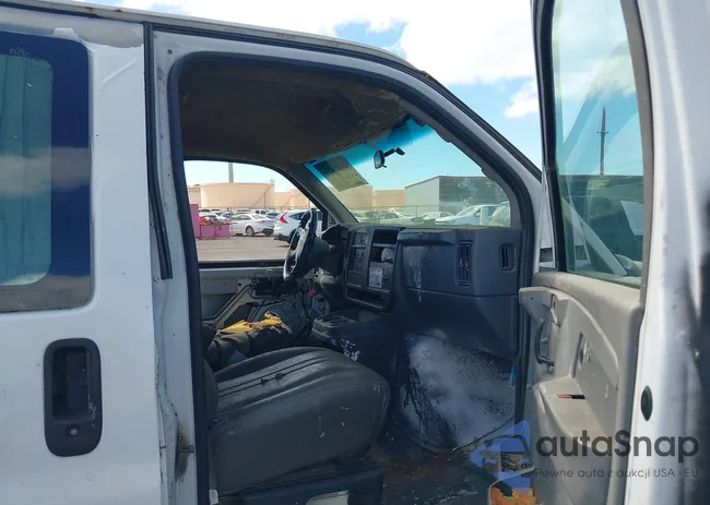 1GCGG29V671128882: 43423236