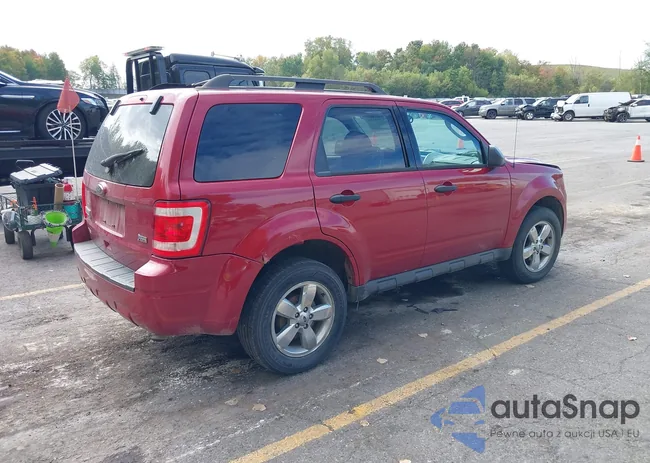 1FMCU9DG2AKA71649: 43423323