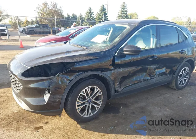 1FMCU0H68LUA09354: 43423331