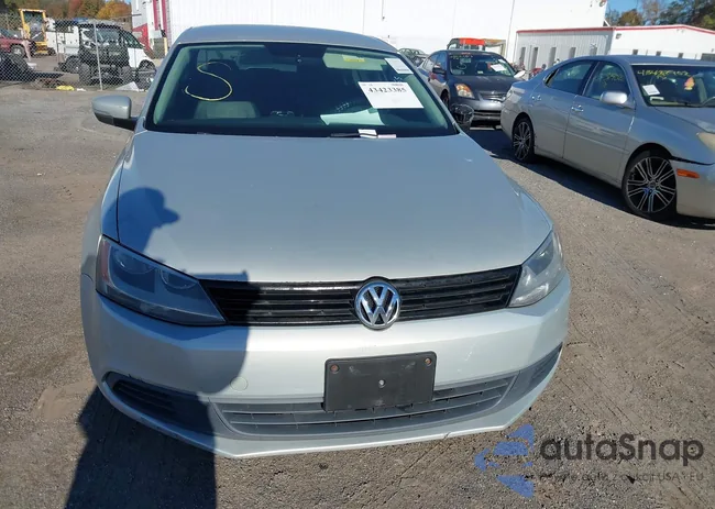 3VWDP7AJ9CM333812: 43423385