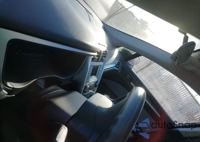 3FA6P0G73FR282710: 43424606