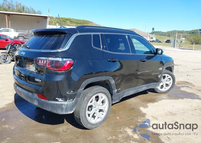 3C4NJDBN0RT163220: 43424617