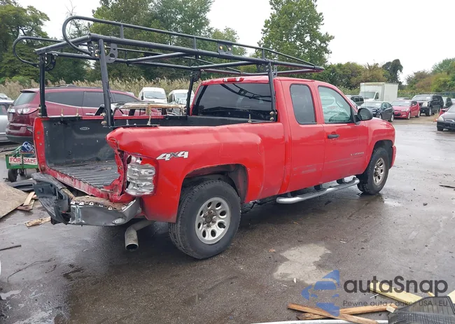 1GCRKREA7BZ135580: 43424636