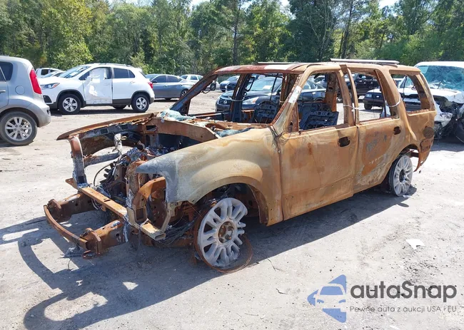 1FMJU2A57EEF31314: 43424724