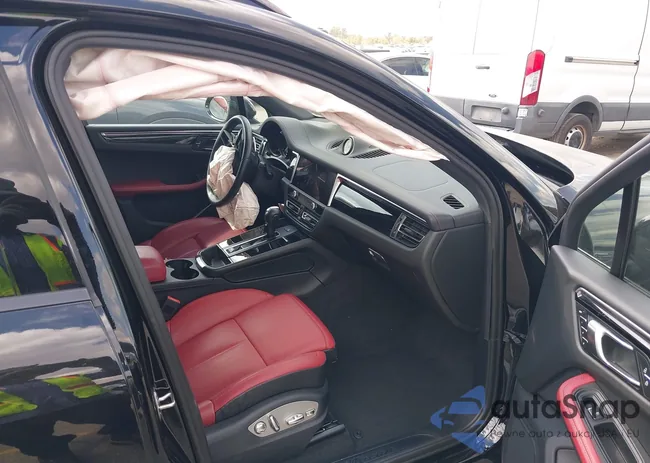 WP1AA2A55PLB10797: 43424739