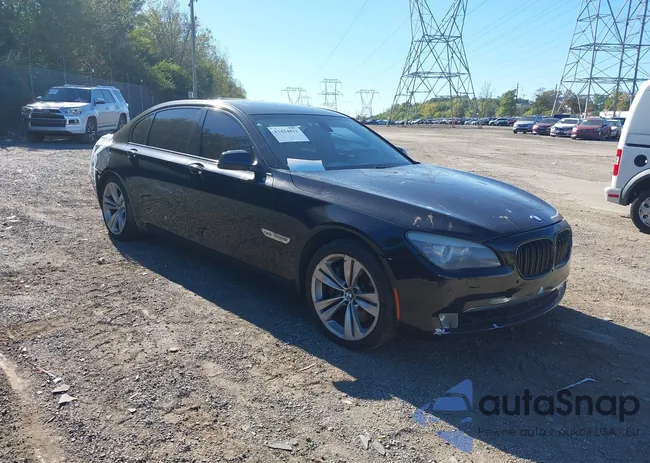 WBAKC8C58BC432193: 43424811