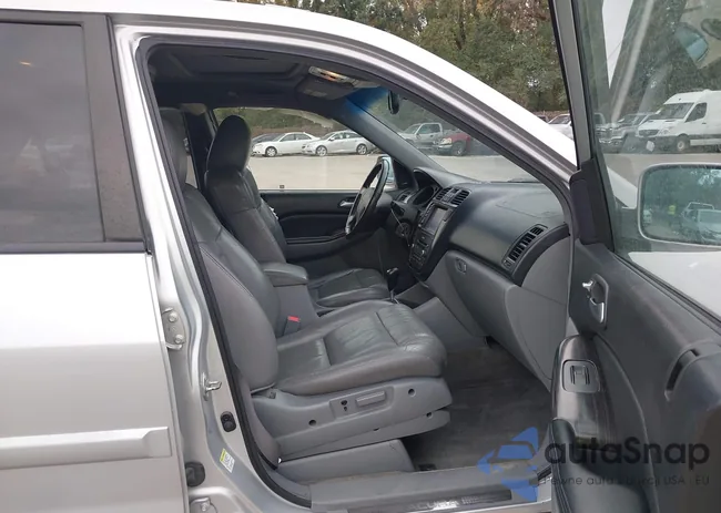 2HNYD18886H508240: 43424817