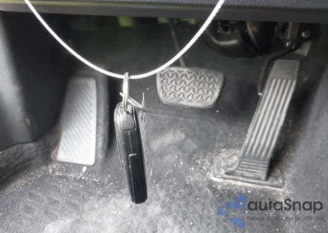 4T1B61HK8KU706711: 43424837