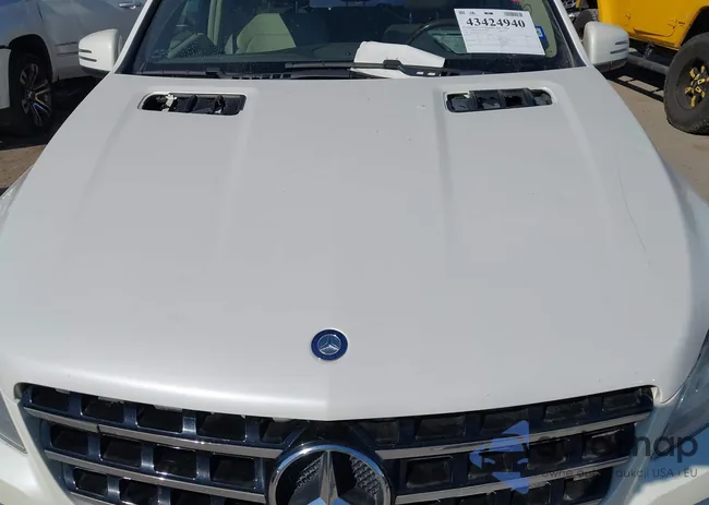 4JGDA5HBXCA031140: 43424940