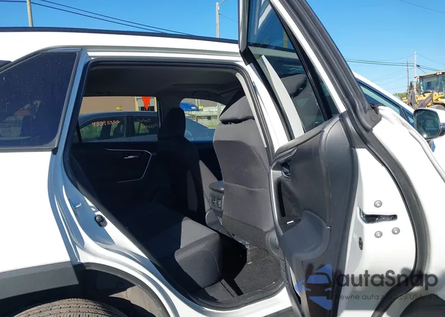 2T3P1RFVXRC484840: 43424947