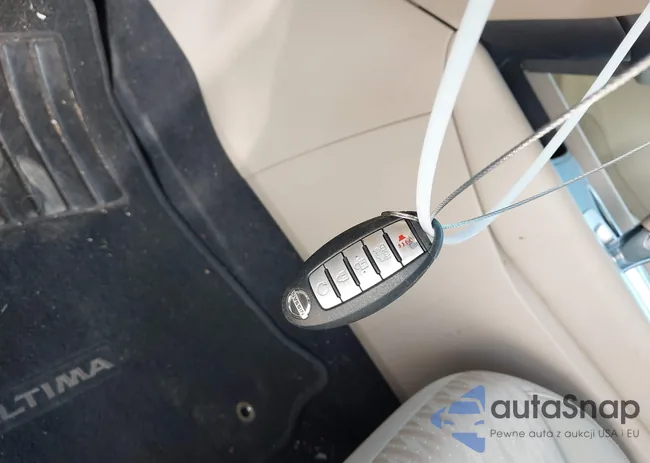 1N4AL3AP1HC256205: 43425074