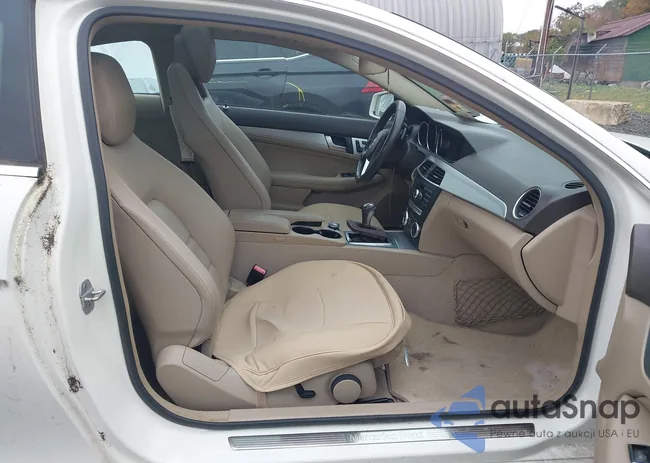 WDDGJ4HB2CF743162: 43424296