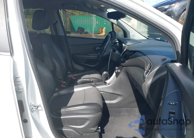 KL7CJLSB0KB752988: 43424343