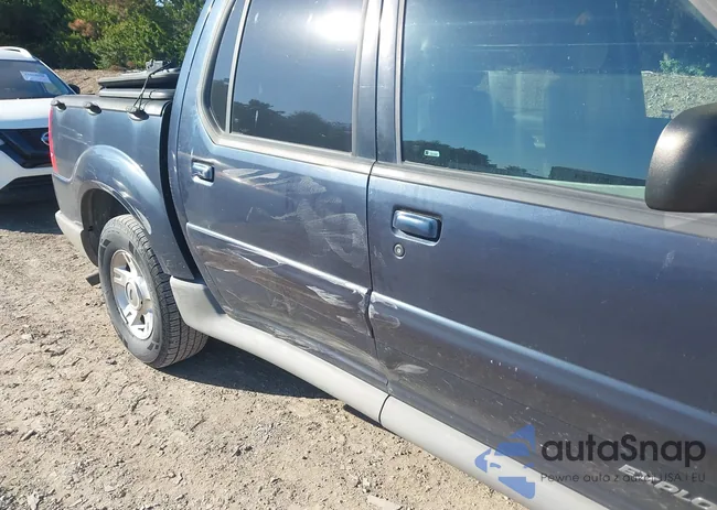 1FMZU77E42UB56507: 43424376