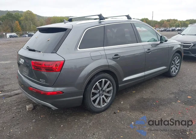 WA1LAAF77JD045946: 43424491