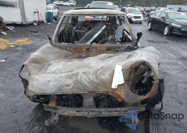 WMWMF335X7TU62659: 43424534