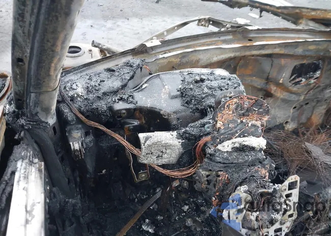 WMWMF335X7TU62659: 43424534