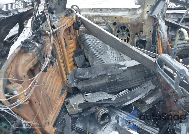 WMWMF335X7TU62659: 43424534