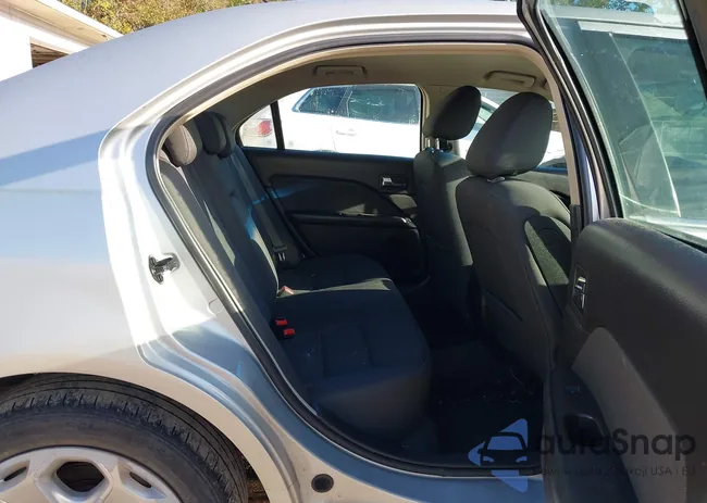 3FAHP0HA0AR377981: 43424547