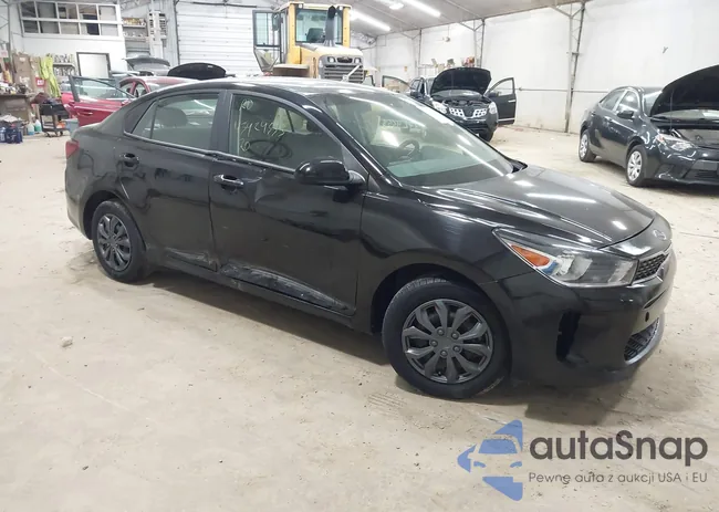 3KPA24AD0LE274690: 43424553