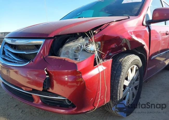 2C4RC1BG3DR588440: 43425596