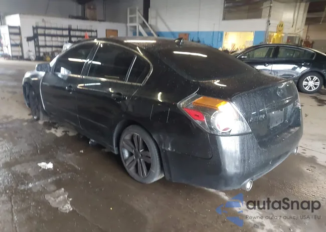 1N4BL2AP8CN405639: 43425616