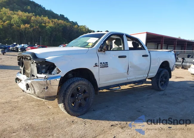 3C6UR5CL4EG178255: 43425643