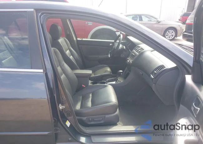 1HGCM66517A027642: 43425675