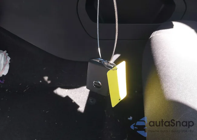 YSMED3KA7PL135779: 43425711