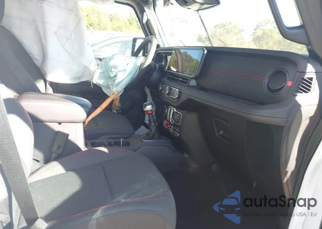 1C4PJXCG2SW644001: 43425194