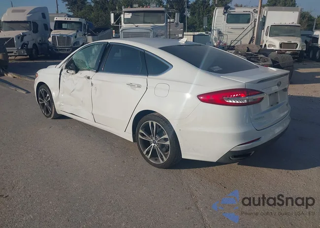 3FA6P0K92LR134097: 43425233