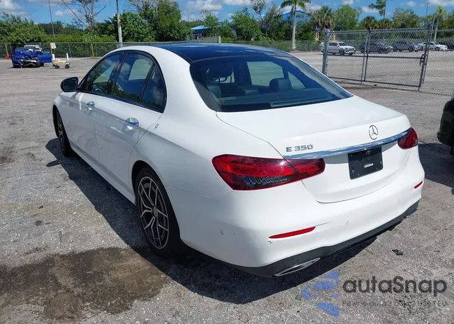 W1KZF8DB4MA912037: 43425396