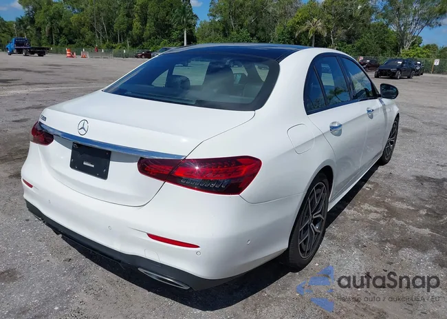 W1KZF8DB4MA912037: 43425396