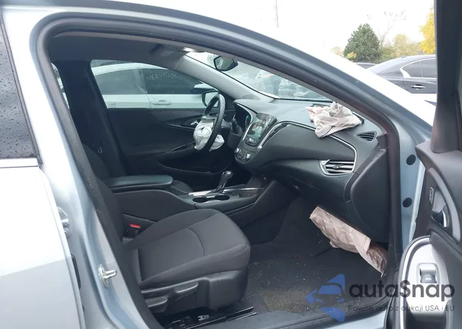 1G1ZD5ST7JF165633: 43425438