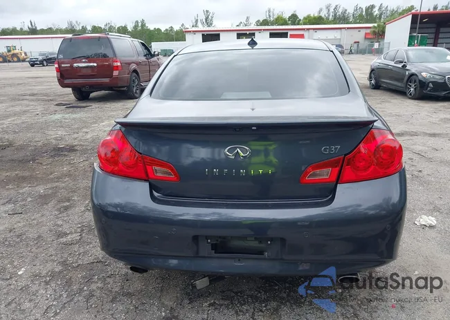 JN1CV6AP5CM932529: 43425493