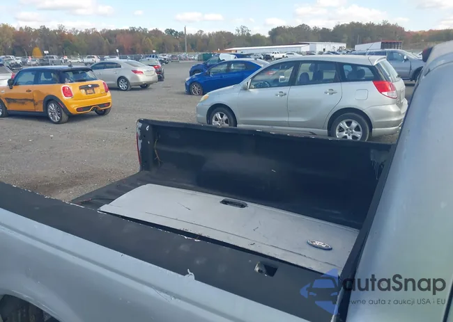 1FTYR10D82TA39017: 43426790