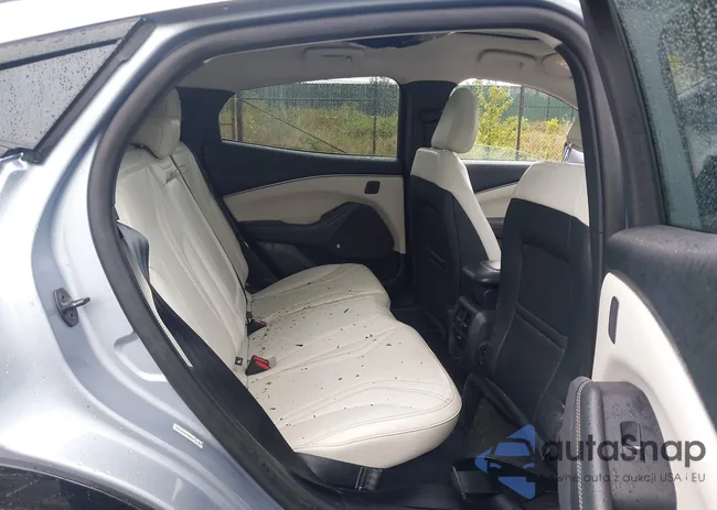 3FMTK3SU7NMA52959: 43426894