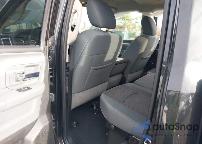 1C6RR7GM0JS278232: 43427044