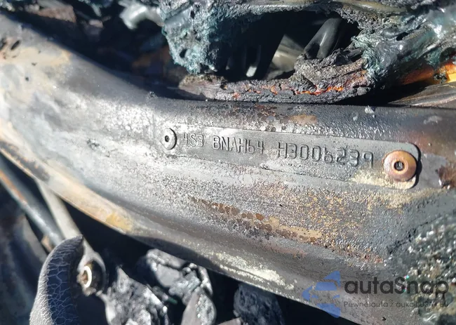 4S3BNAH64H3006239: 43427127