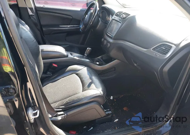 3C4PDCGB0FT547213: 43426178