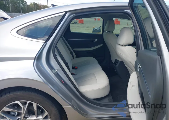 KMHL14JA7MA147386: 43426331