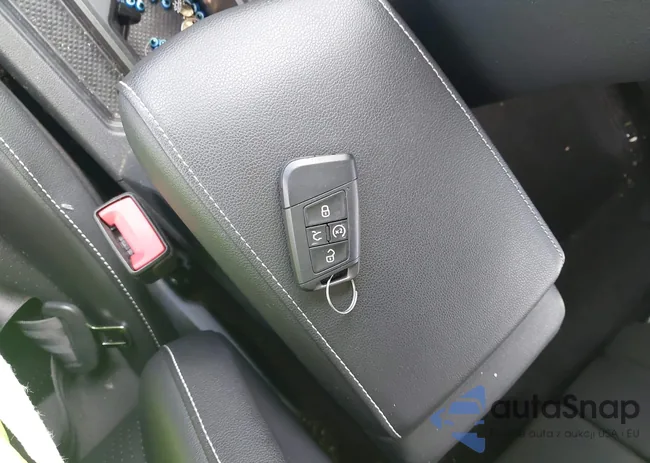 3VV2B7AX2NM176464: 43426554