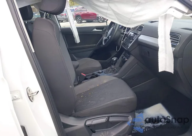 3VV0B7AX2MM059621: 43427799