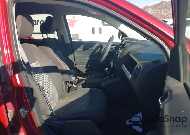 1C4NJDBB0HD104081: 43427975