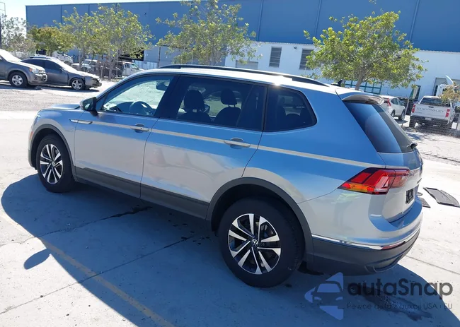 3VVRB7AX2RM048228: 43427250