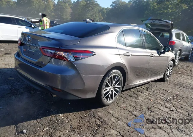 4T1F11AK9RU879044: 43428670