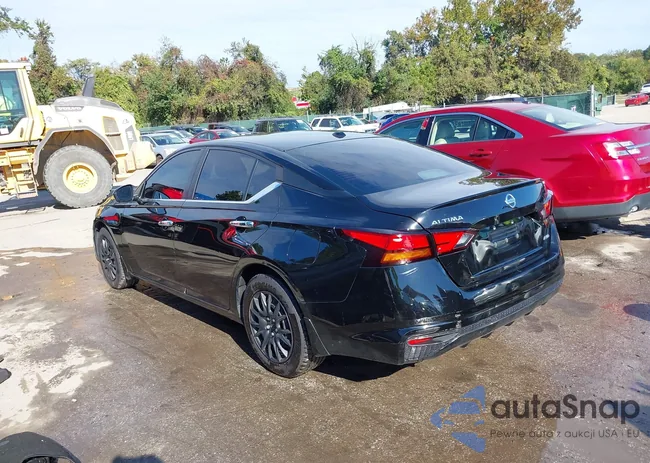 1N4BL4BW9LC124821: 43428694